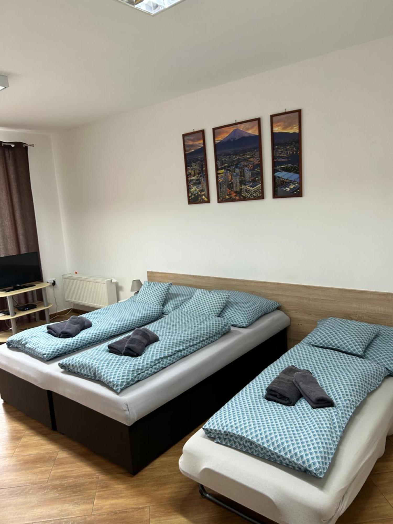 Konde Apartments B Dunajská Streda Buitenkant foto